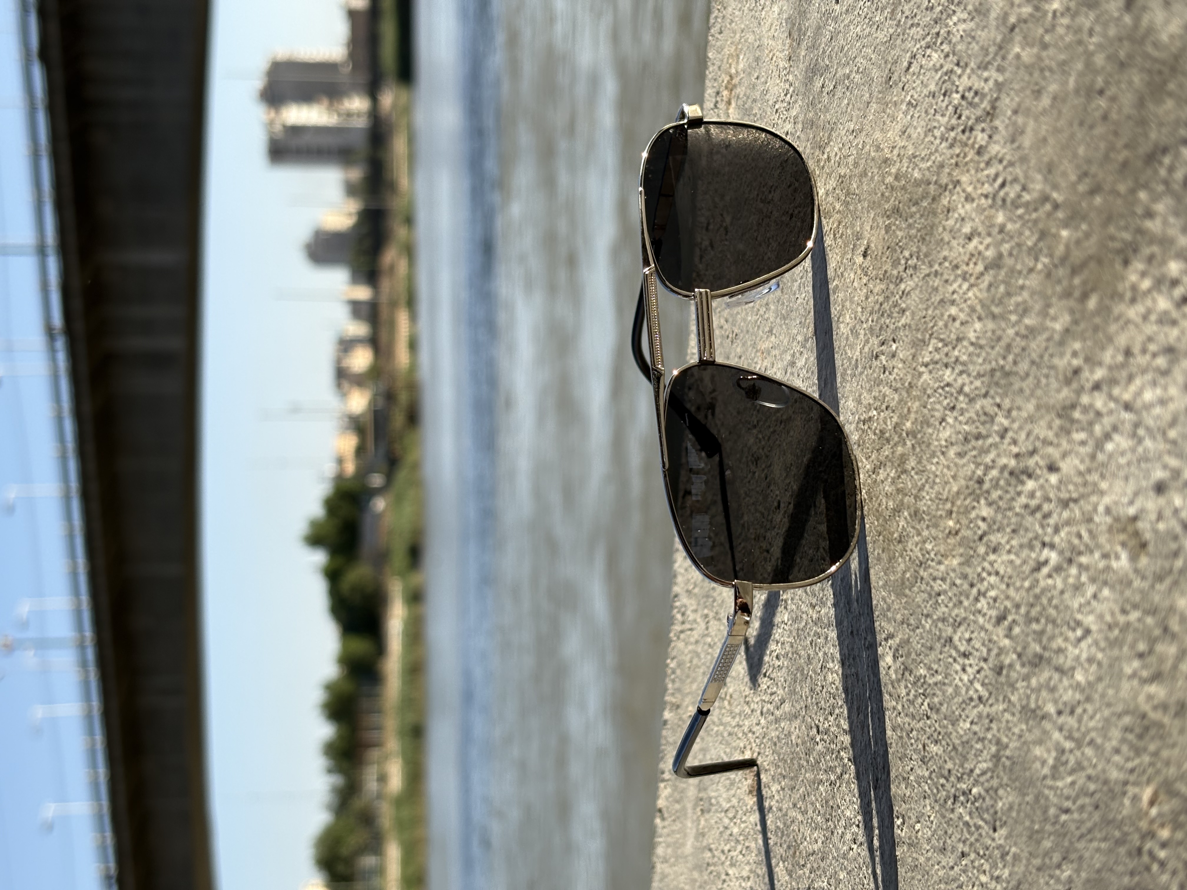 عینک افتابی برند ریبن Rayban زنانه مردانه  روز uv400 فریم نقره ای فلزی