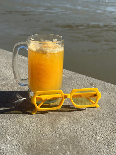 عینک مناسب روز و شب مستطیلی ترند رنگ زرد uv400